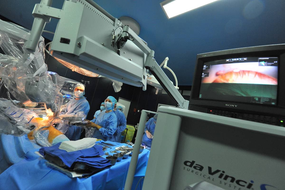 robotiquemedicale-davinci