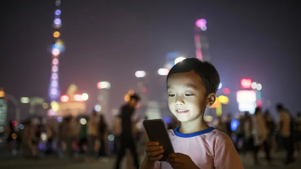 La Chine veut confisquer les smartphones des enfants
