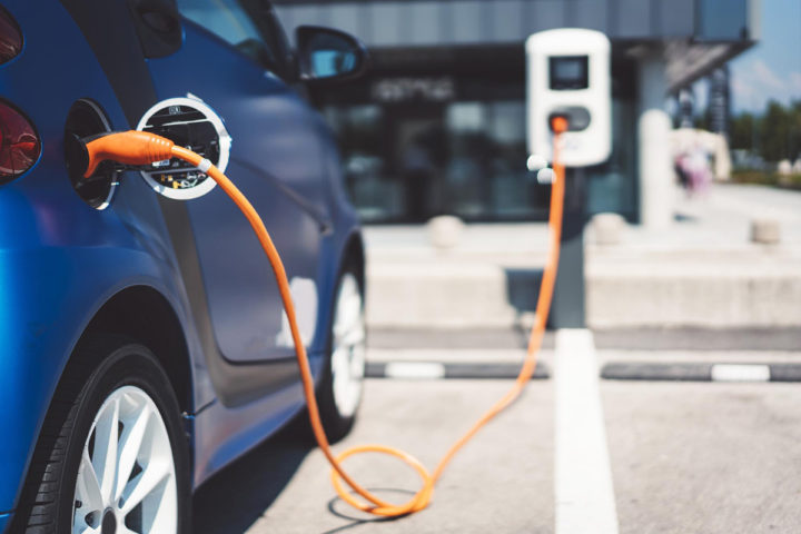 Les voitures électriques sont-elles vraiment meilleures pour l'environnement ?