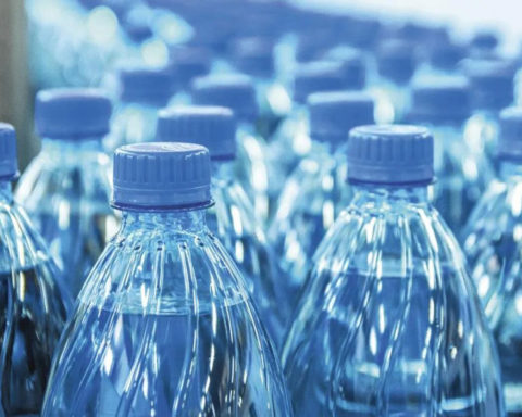 Here's what you actually swallow when you drink bottled water
